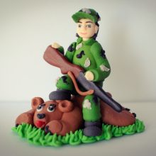 Zuckerdekoration – Figur 3D – Jäger auf der Jagd mit Bär